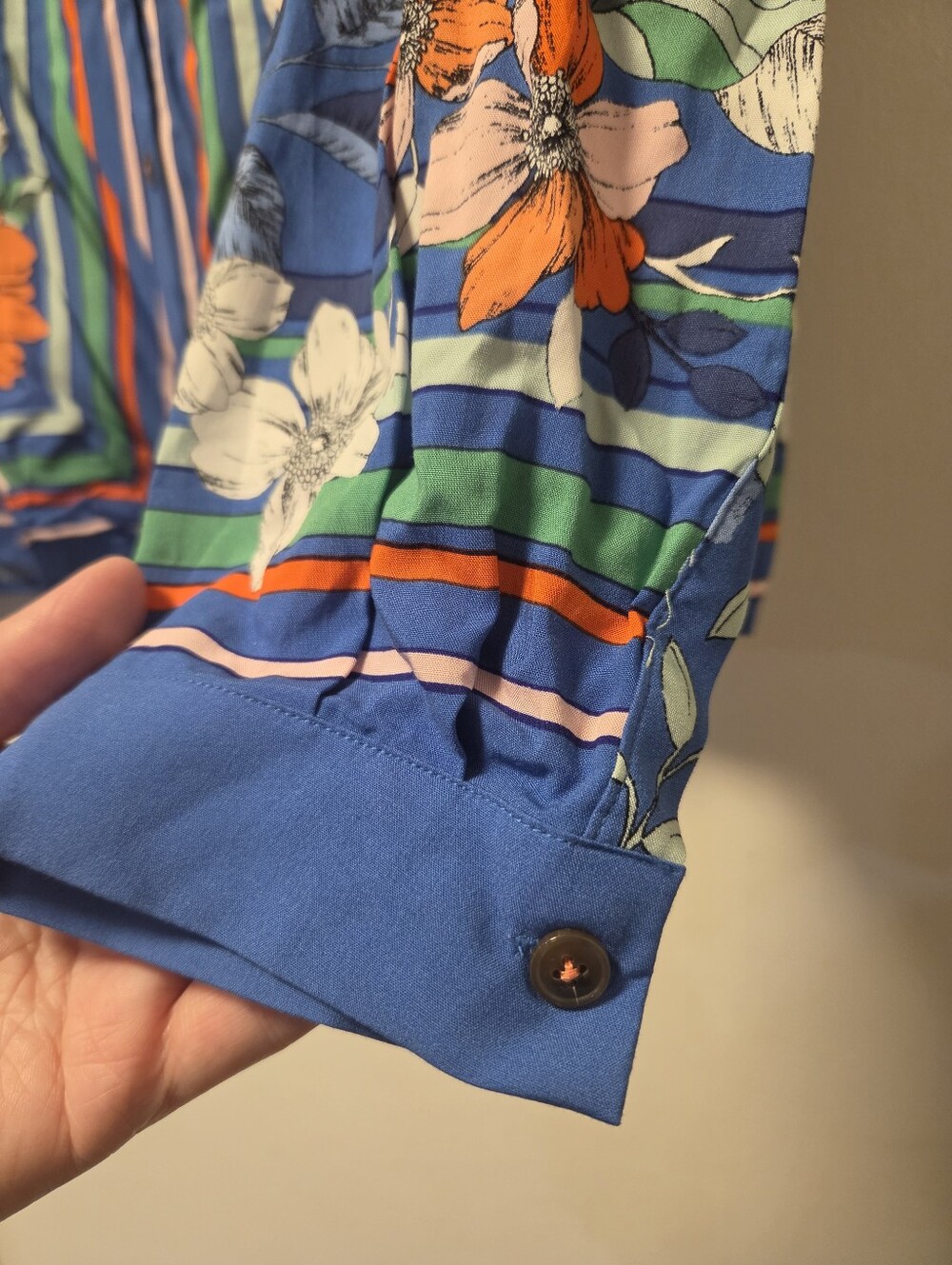 ANTHROPOLOGIE MAEVE Elan Scarf Print Blue Floral Tie-Front Blouse Size 14 - Picture 9 of 13
